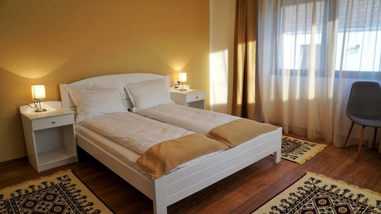 Casa Badea Hotel Riu Alb Esterno foto